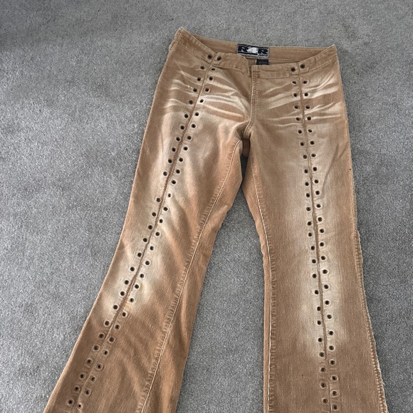 Vintage Y2K bratz style pants with gramet details - Picture 5 of 5